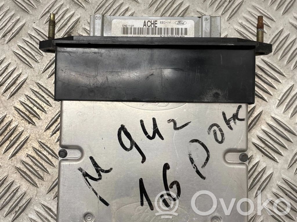 Ford Mondeo MK I Engine control unit/module 