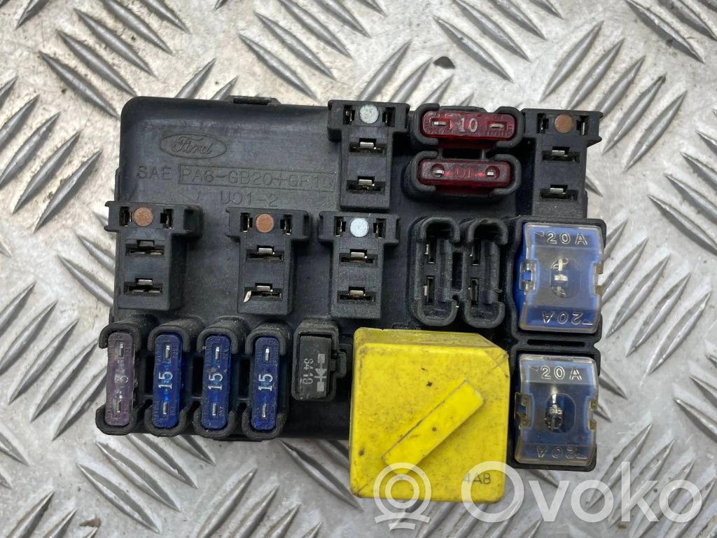 Ford Mondeo MK II Módulo de fusible 
