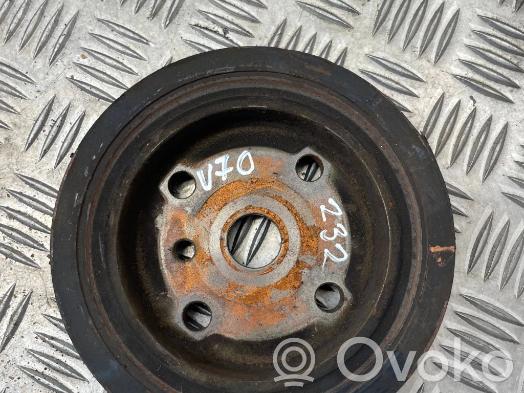 Volvo V70 Kampiakselin vauhtipyörä 