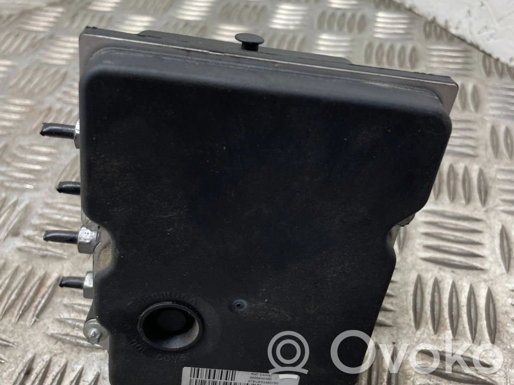 Peugeot 3008 I ABS Pump 