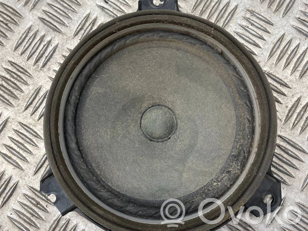 Toyota RAV 4 (XA30) Etuoven kaiutin 