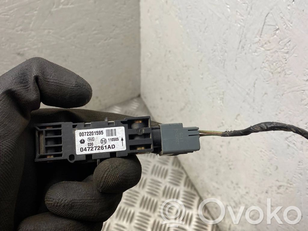 Chrysler Grand Voyager IV Airbagsensor Crashsensor Drucksensor 