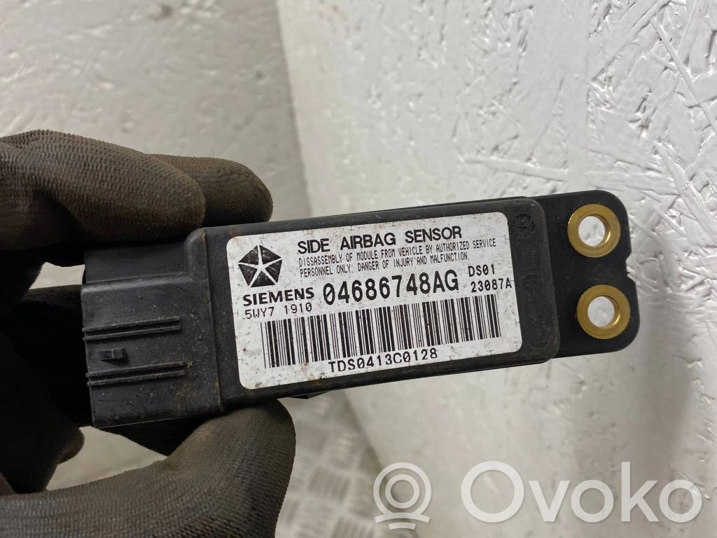 Chrysler Voyager Airbagsensor Crashsensor Drucksensor 