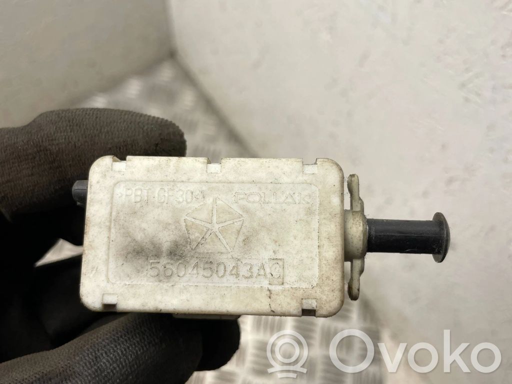 Chrysler Voyager Brake pedal sensor switch 