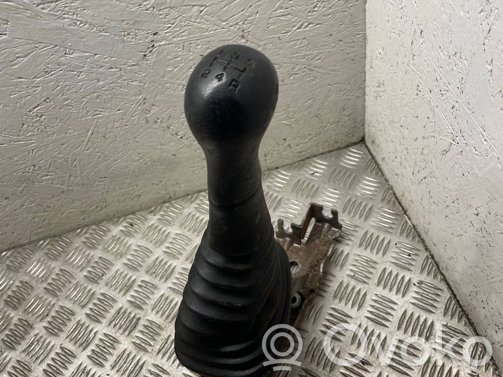 Chrysler Voyager Gear shifter/selector 