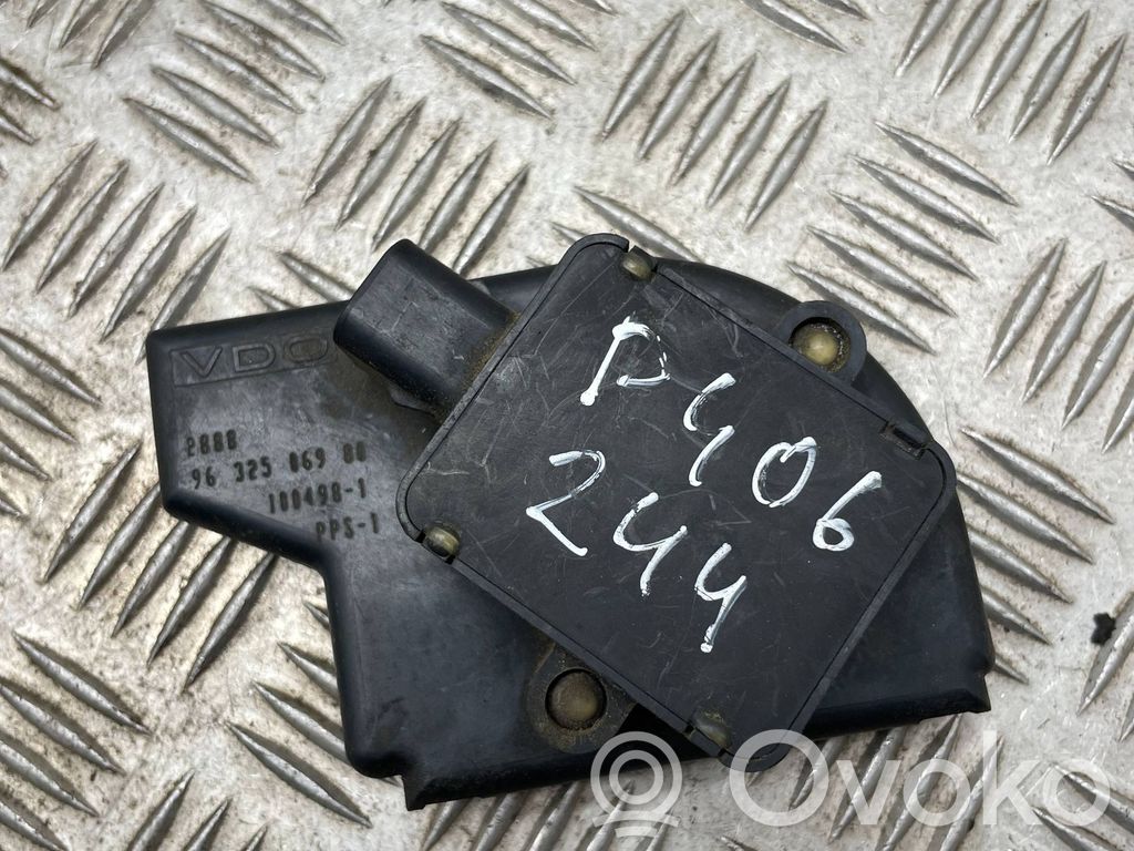 Peugeot 406 Accelerator throttle pedal 