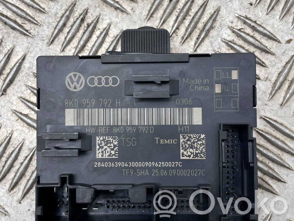 Audi A5 8T 8F Door control unit/module 