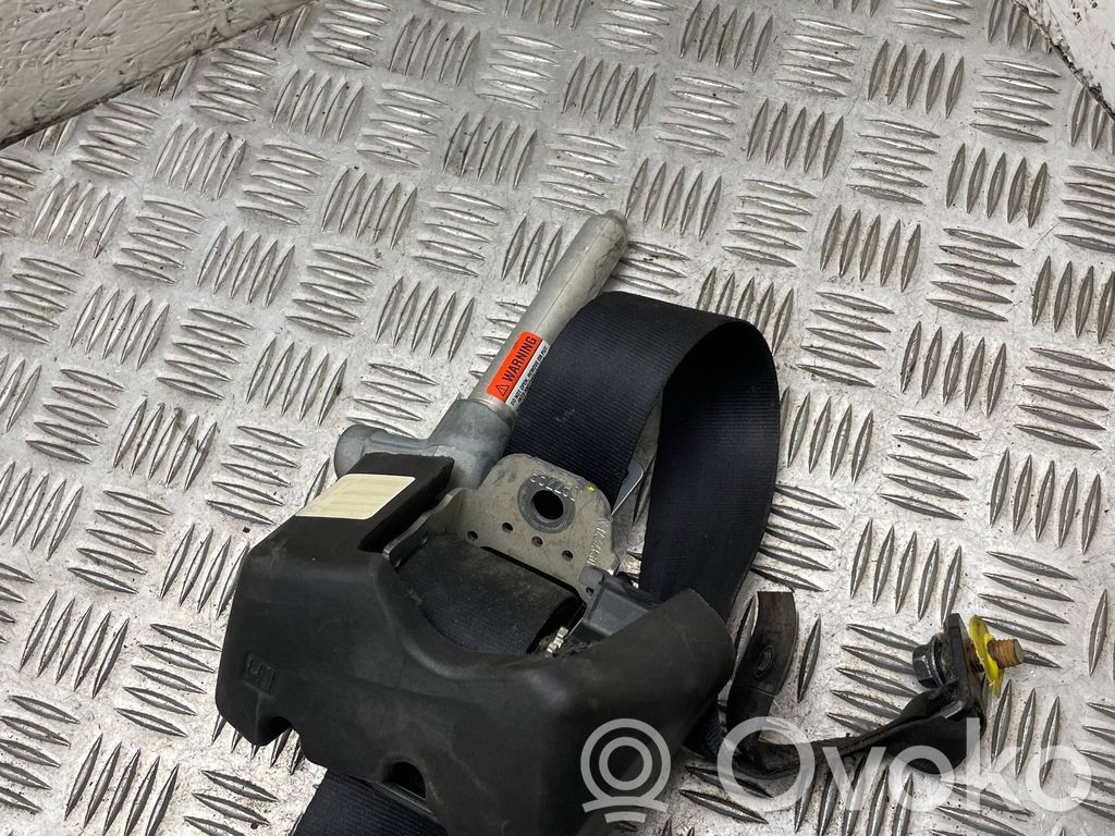Volvo V50 Cinturón trasero 