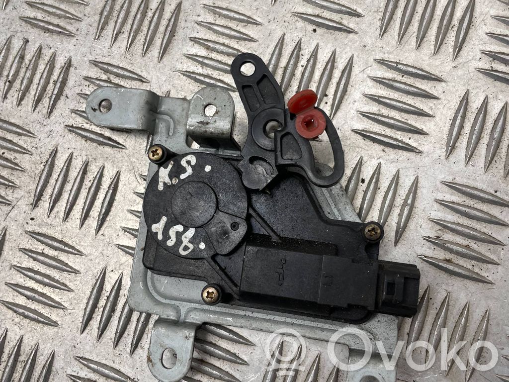 KIA Sorento Spynos varikliukas galinio dangčio 