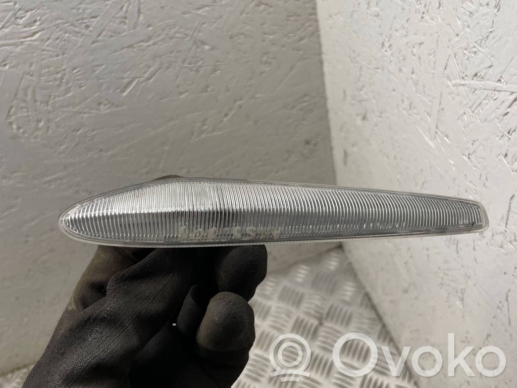 Alfa Romeo 159 Front fender indicator light 