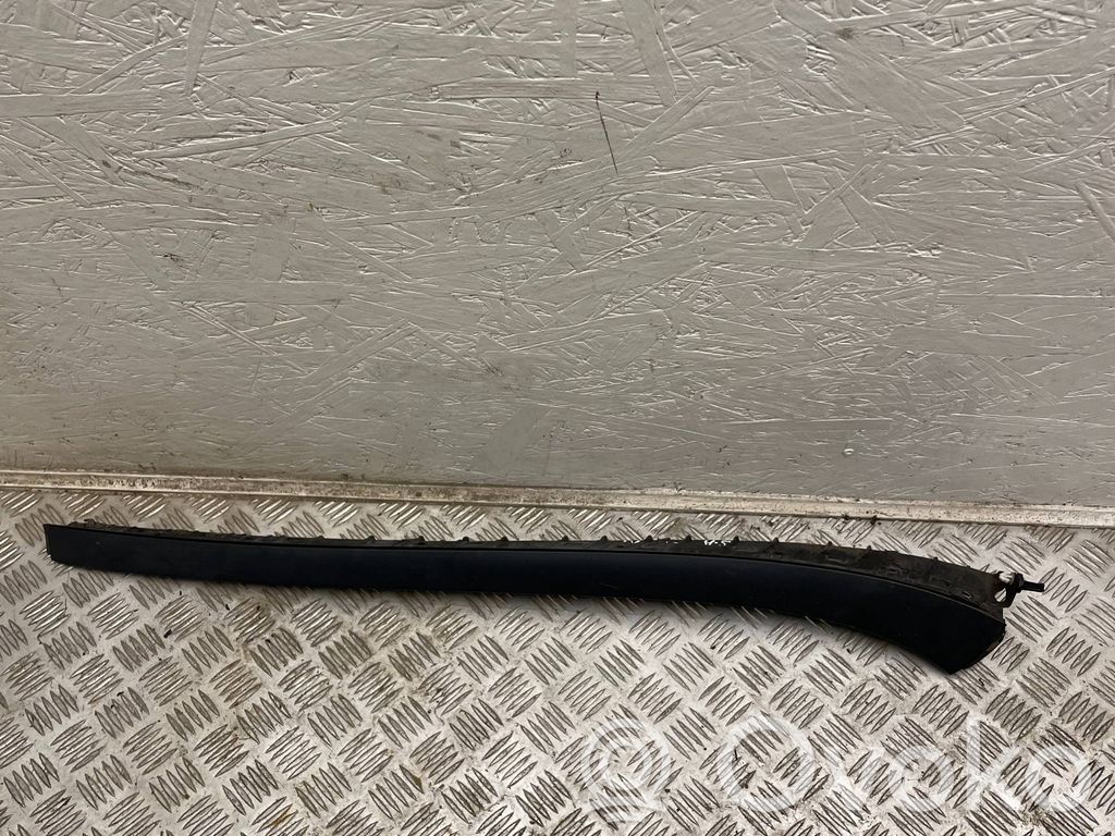 Seat Altea XL Windshield trim 