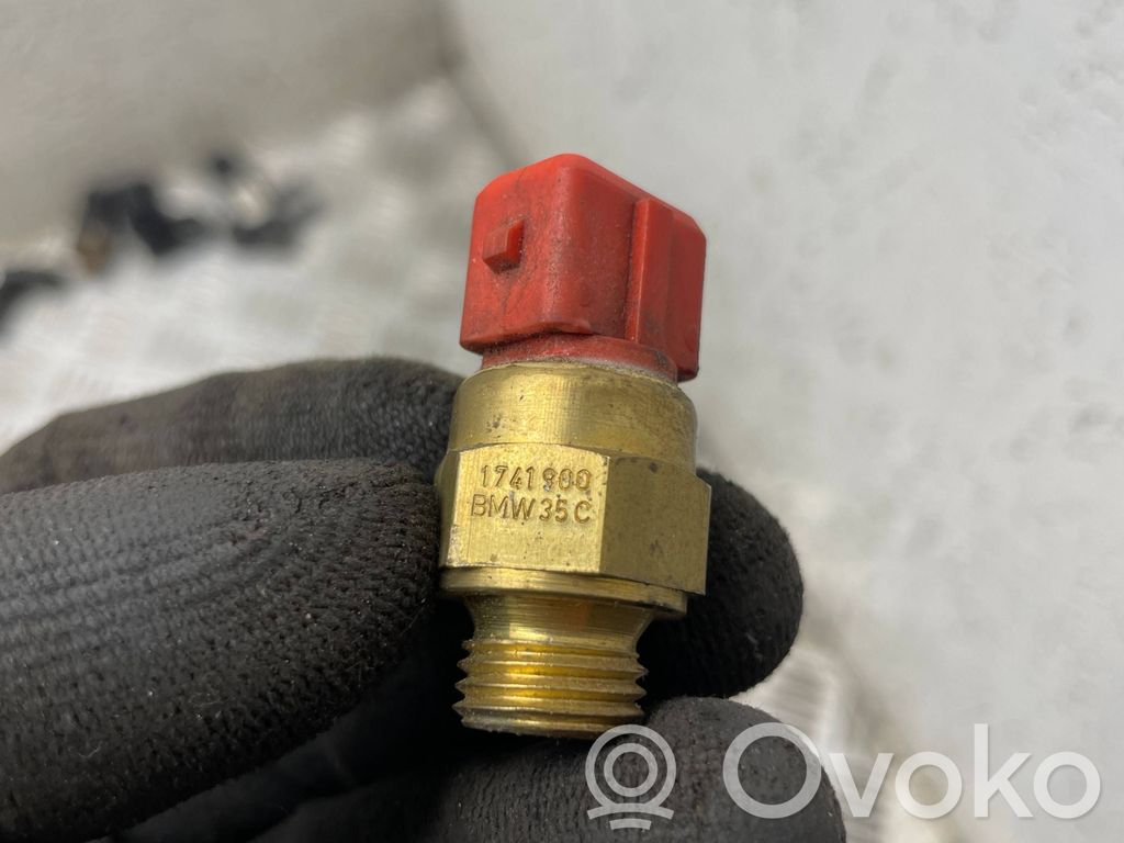 Land Rover Freelander Coolant temperature sensor 