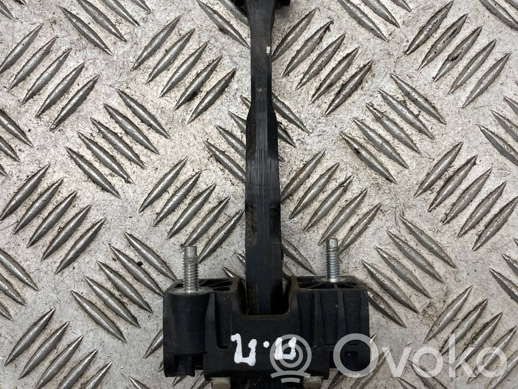 Volvo V50 Etuoven pidätin 
