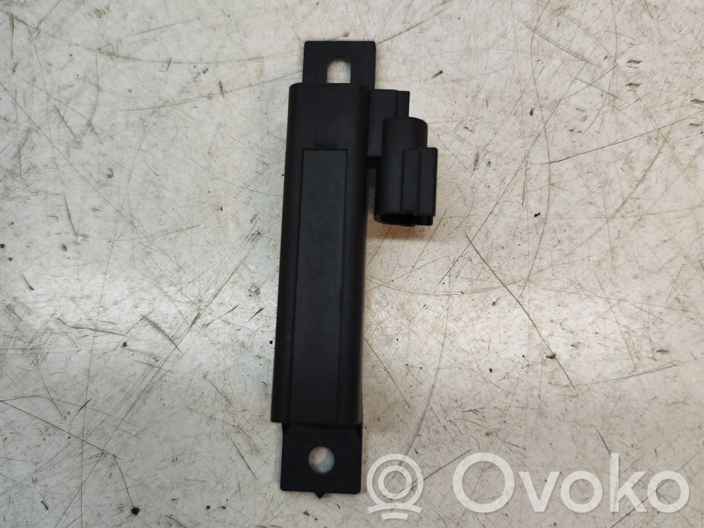Other control units/modules   4080806900