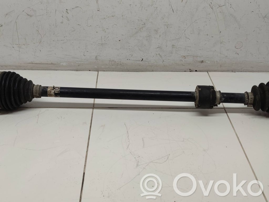 Toyota Yaris Front driveshaft 