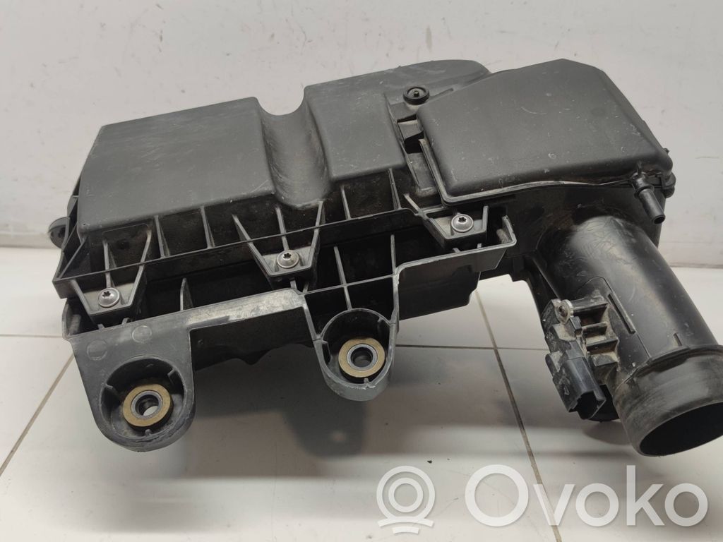 Peugeot Partner III Ilmansuodattimen kotelo 
