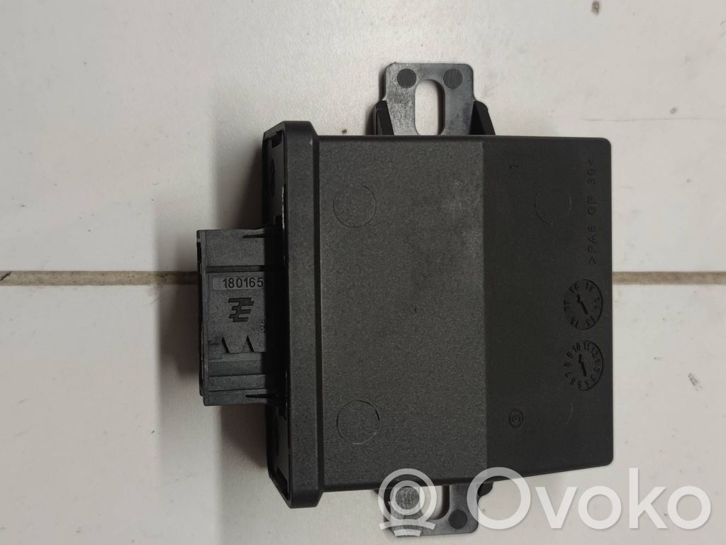Peugeot 5008 II Module d'éclairage LCM 