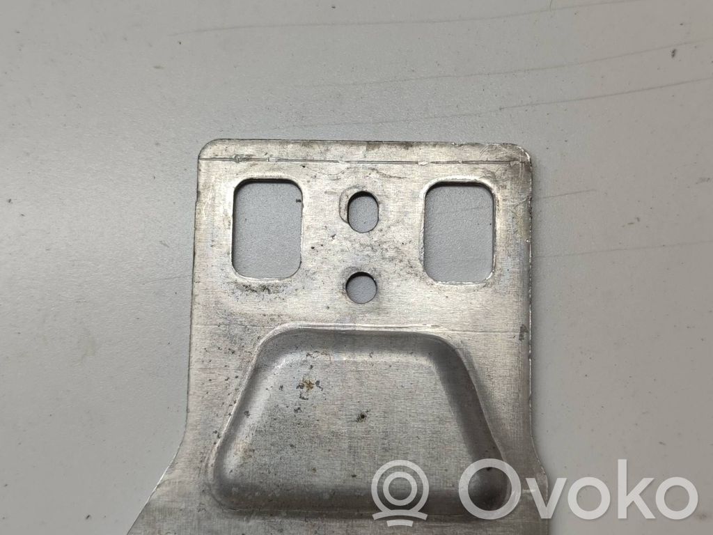 Citroen C3 Front bumper mounting bracket 