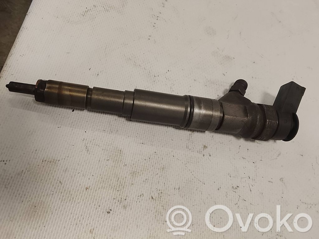 Injector combustibil   0445110209