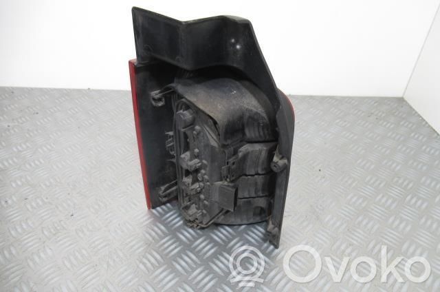 Takavalot   157270R