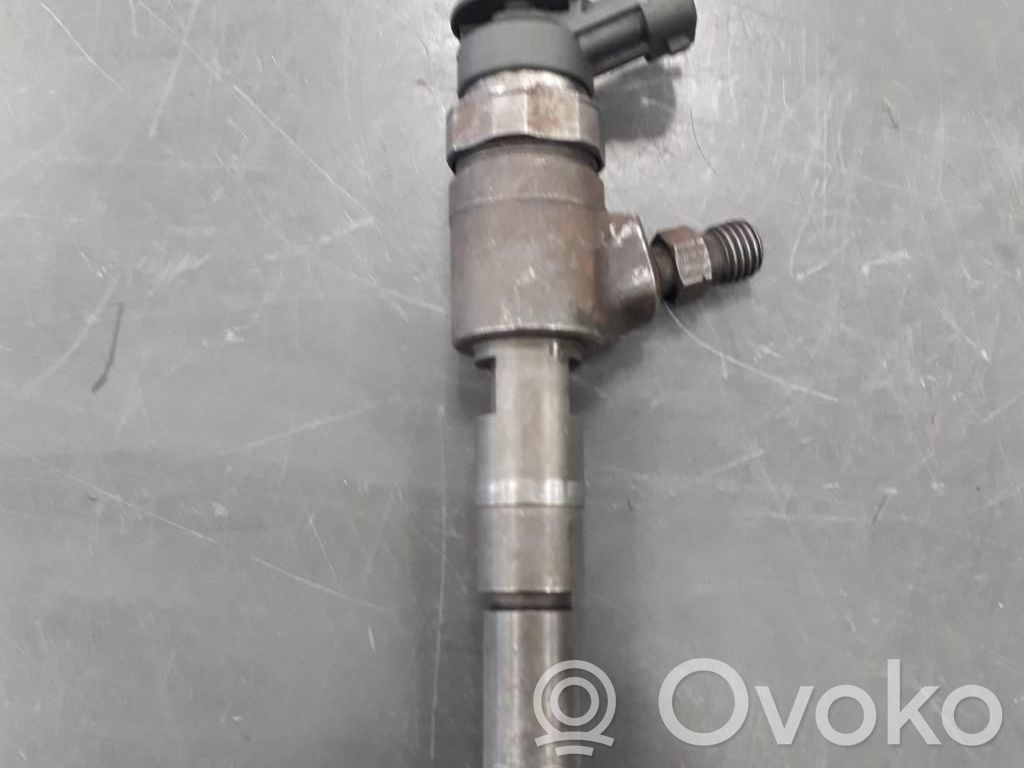Inyector de combustible   0445110435