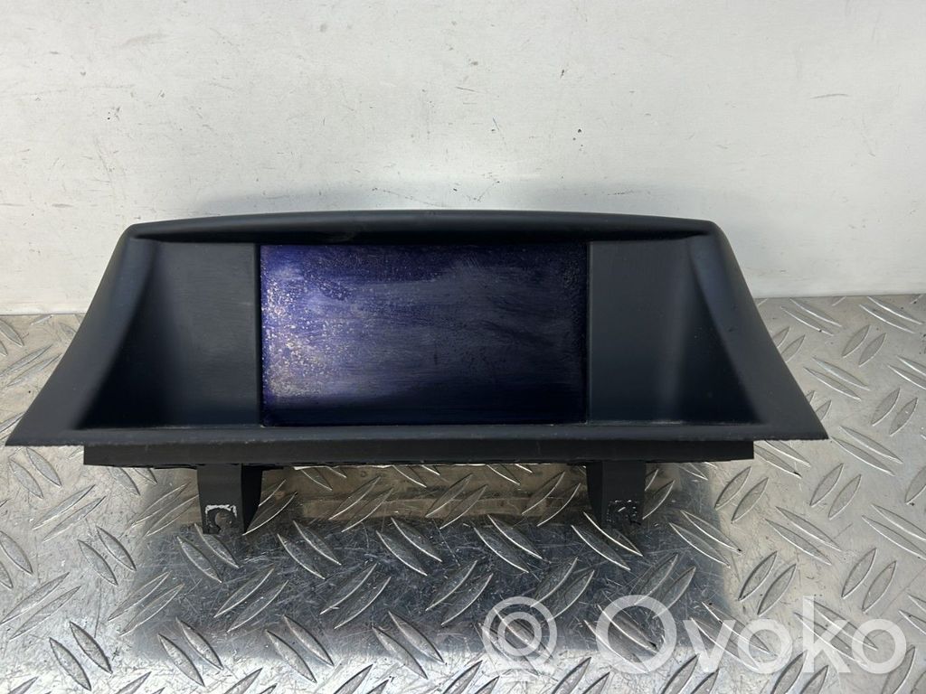Monitor / wyświetlacz / ekran   BM921197605B