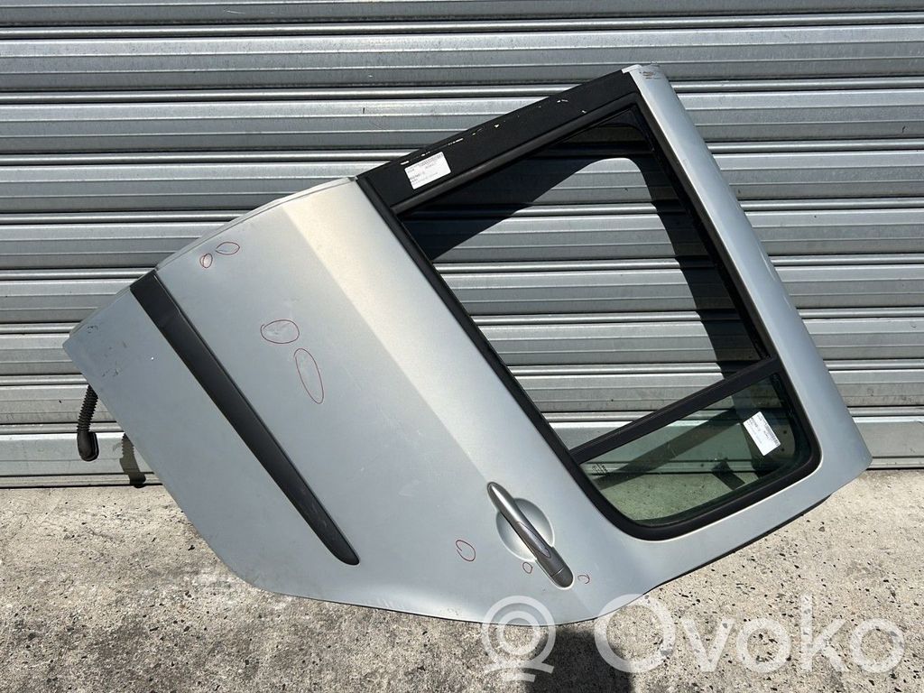 Puerta trasera   821014278R