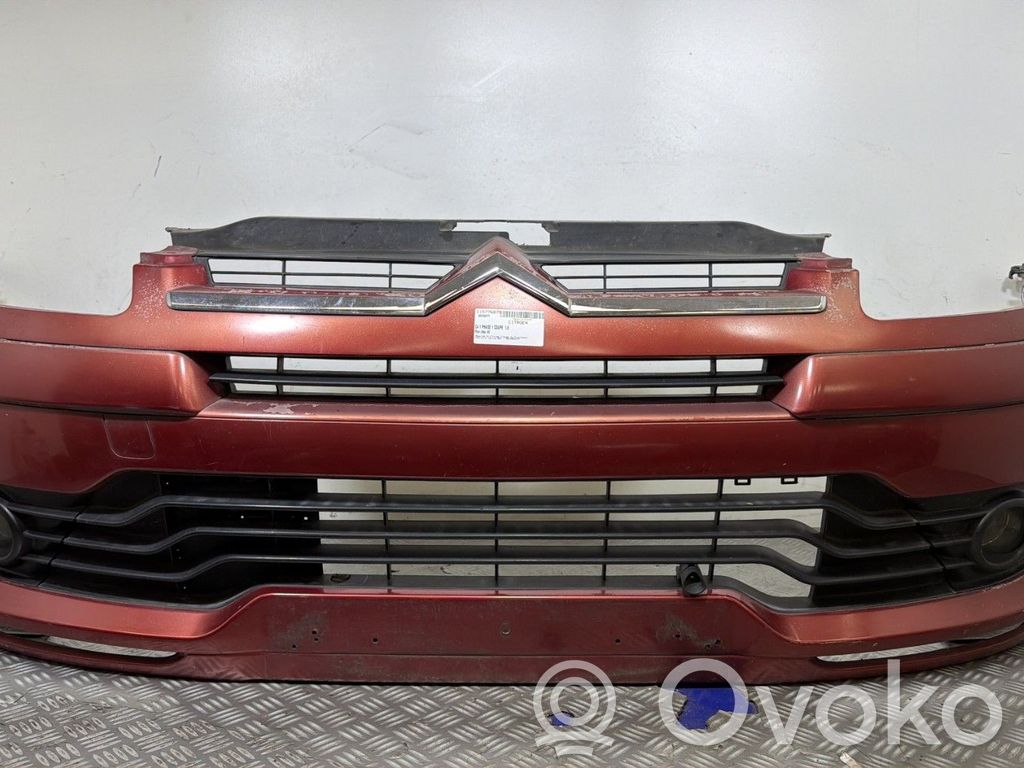 Citroen C4 I Parachoques delantero 