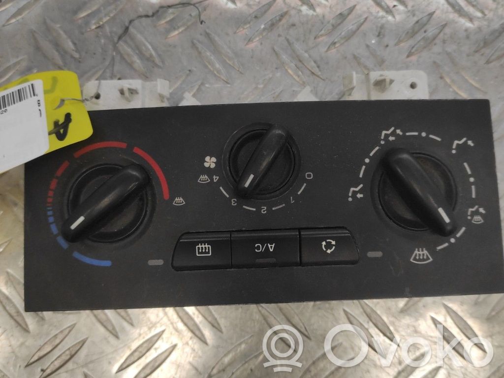 Citroen Berlingo Climate control unit 