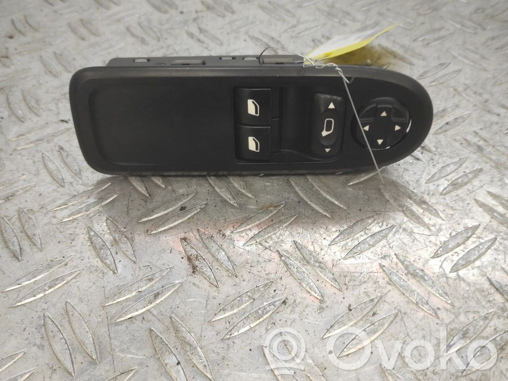 Citroen C3 Interruptor del elevalunas eléctrico 