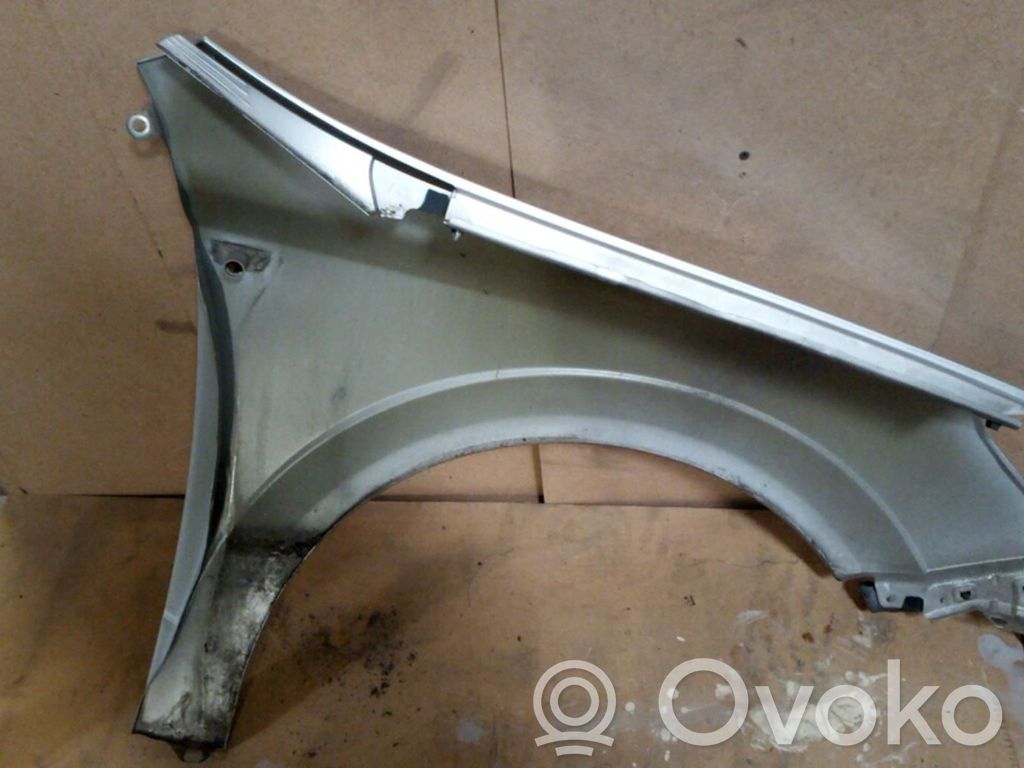 Opel Astra H Sparnas 