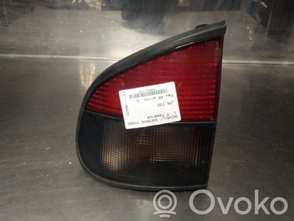 Renault Safrane Lampă spate în caroserie 