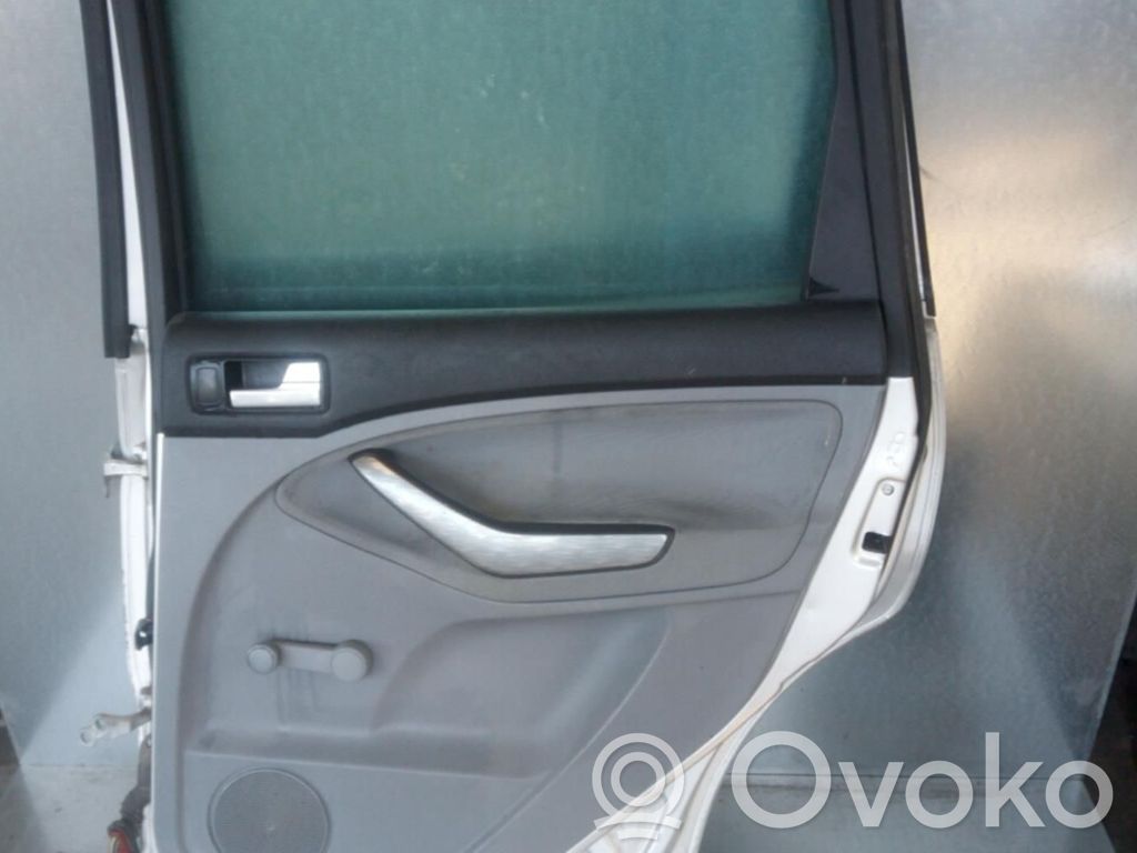 Etuovi   1678023