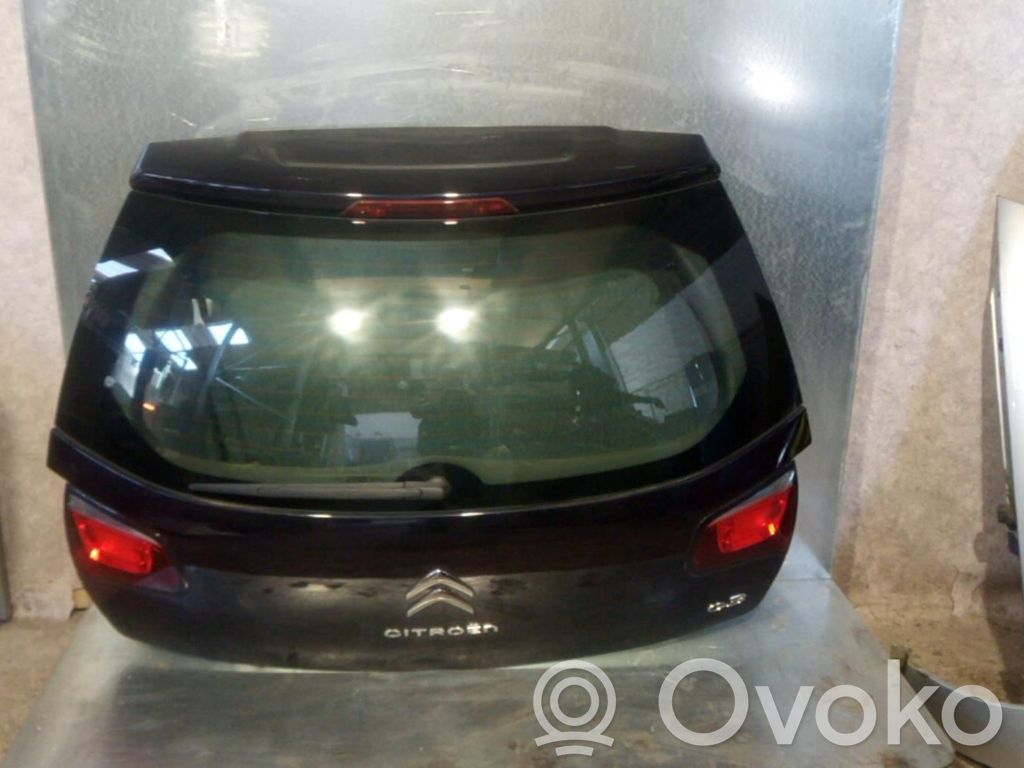Tailgate/trunk/boot lid
