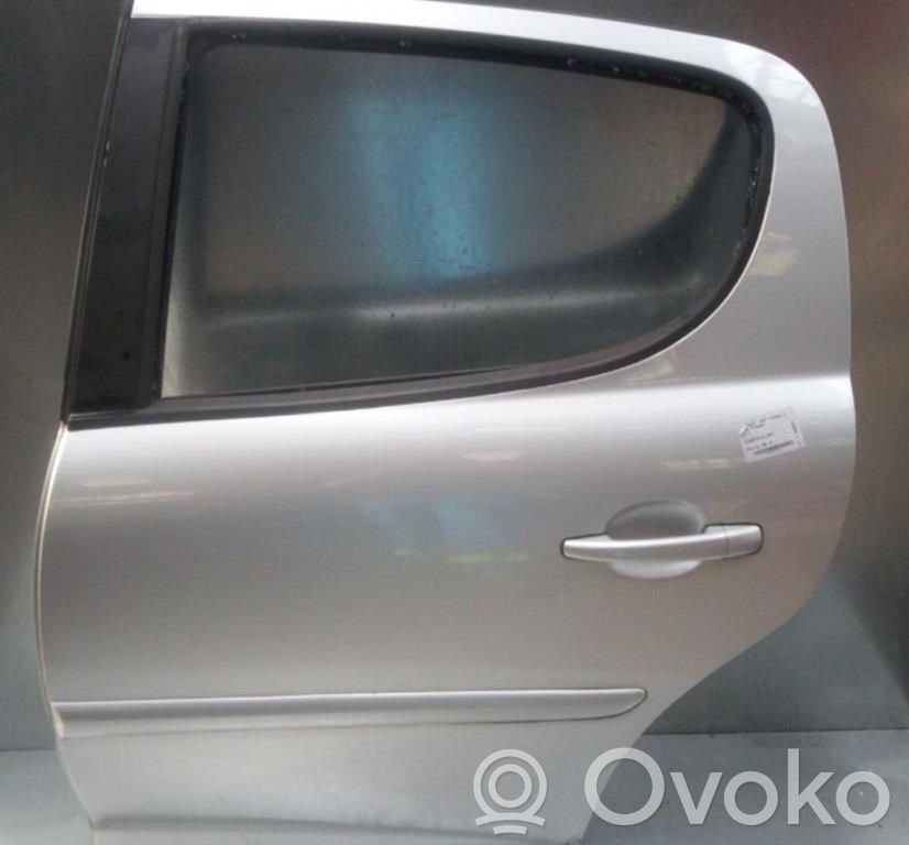 Peugeot 207 Puerta trasera 