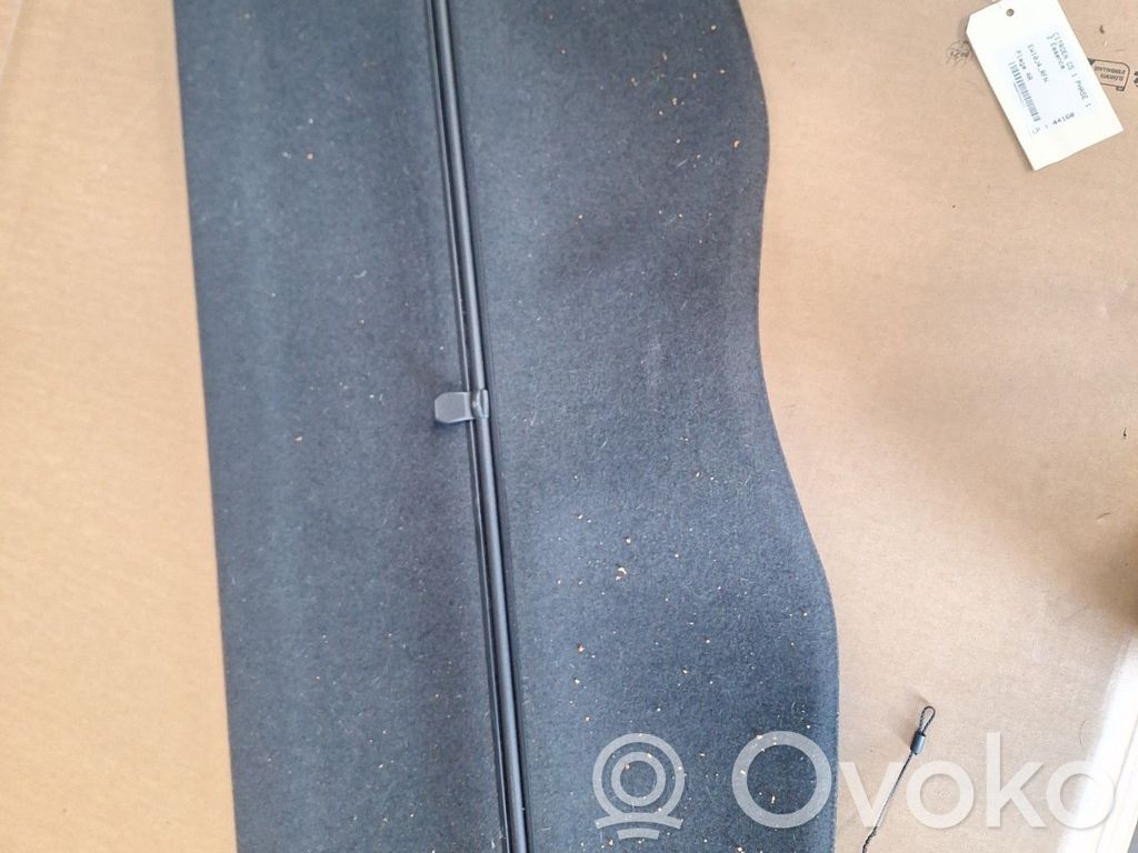 Citroen C5 Hattuhylly 