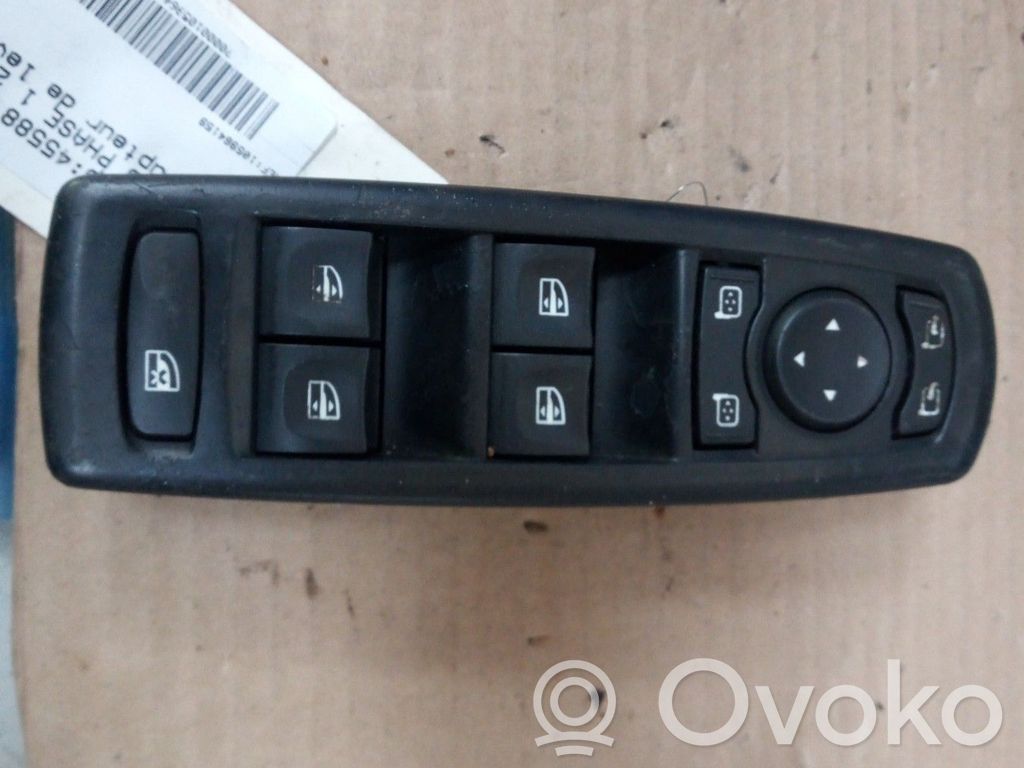 Renault Laguna III Comutator comandă geamuri electrice 