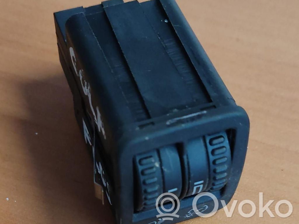 Volkswagen Golf Plus Panel lighting control switch 