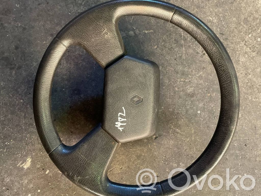 Ohjauspyörä   H110147009,231238