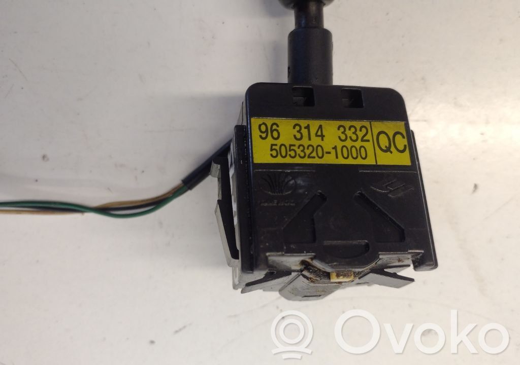 Daewoo Matiz Interruptores/botones de la columna de dirección 