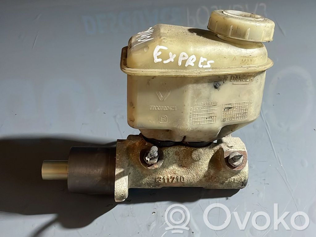 Renault Express Bomba de freno 