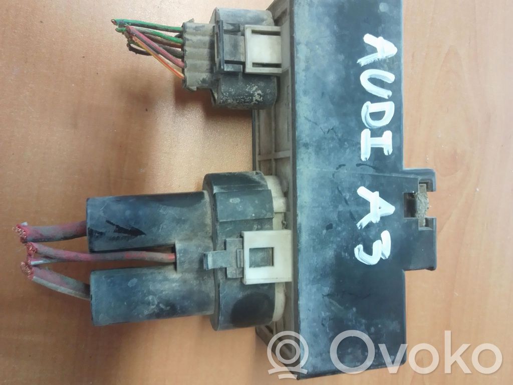 Audi A3 S3 8P Engine control unit/module 