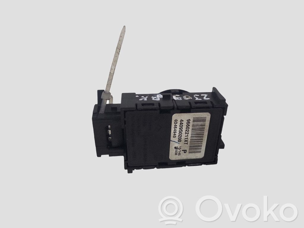 Interruptor de control del asiento   96602211XT,440950200,03464940