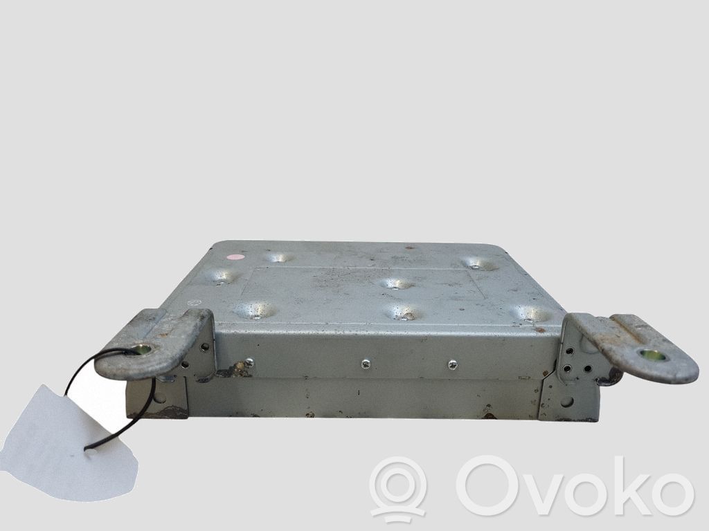 Volvo V40 Amplificator sunet 