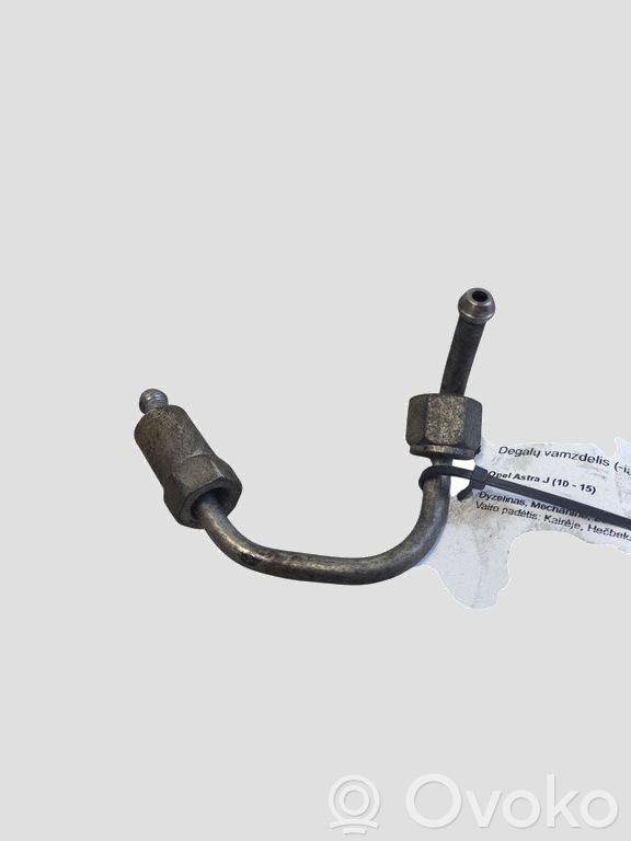 Opel Astra J Tubo carburante 