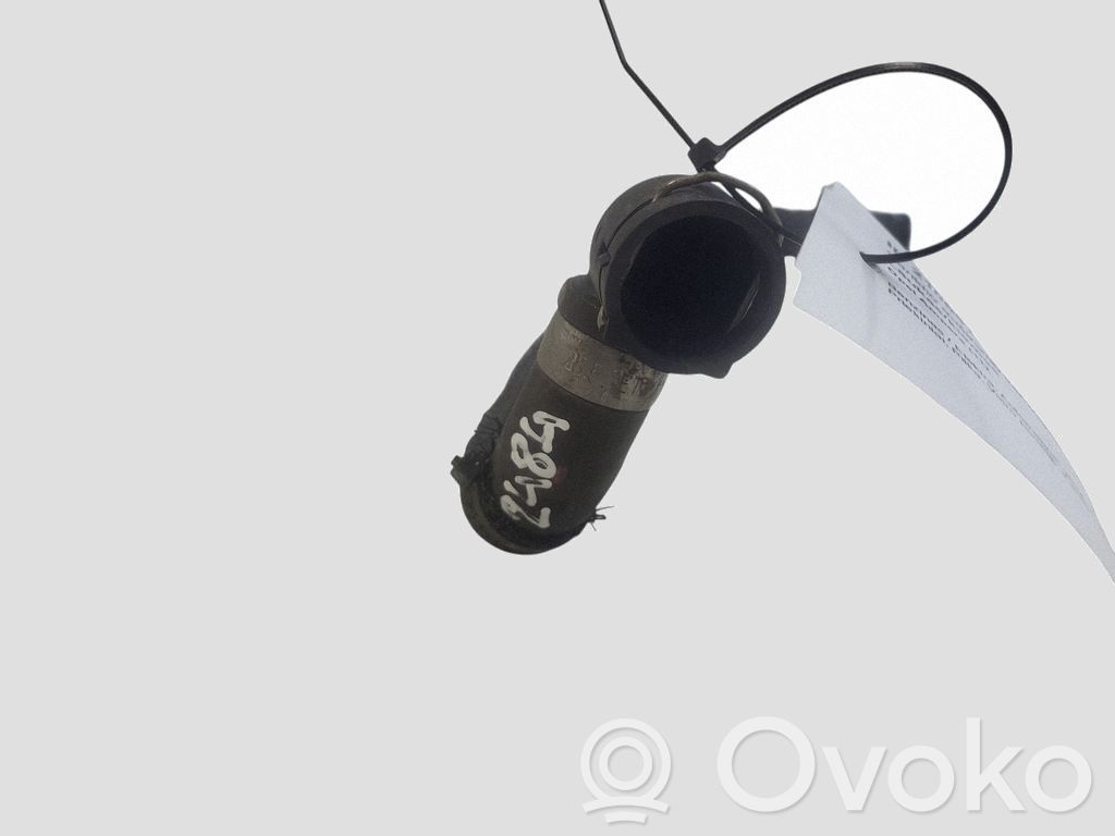 Opel Ampera Tuyau de liquide de refroidissement moteur