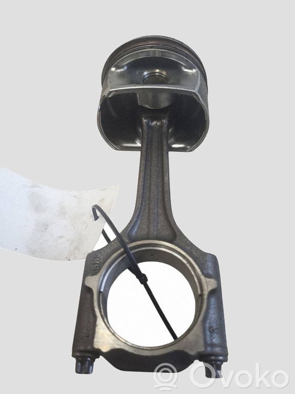 Pistón con biela