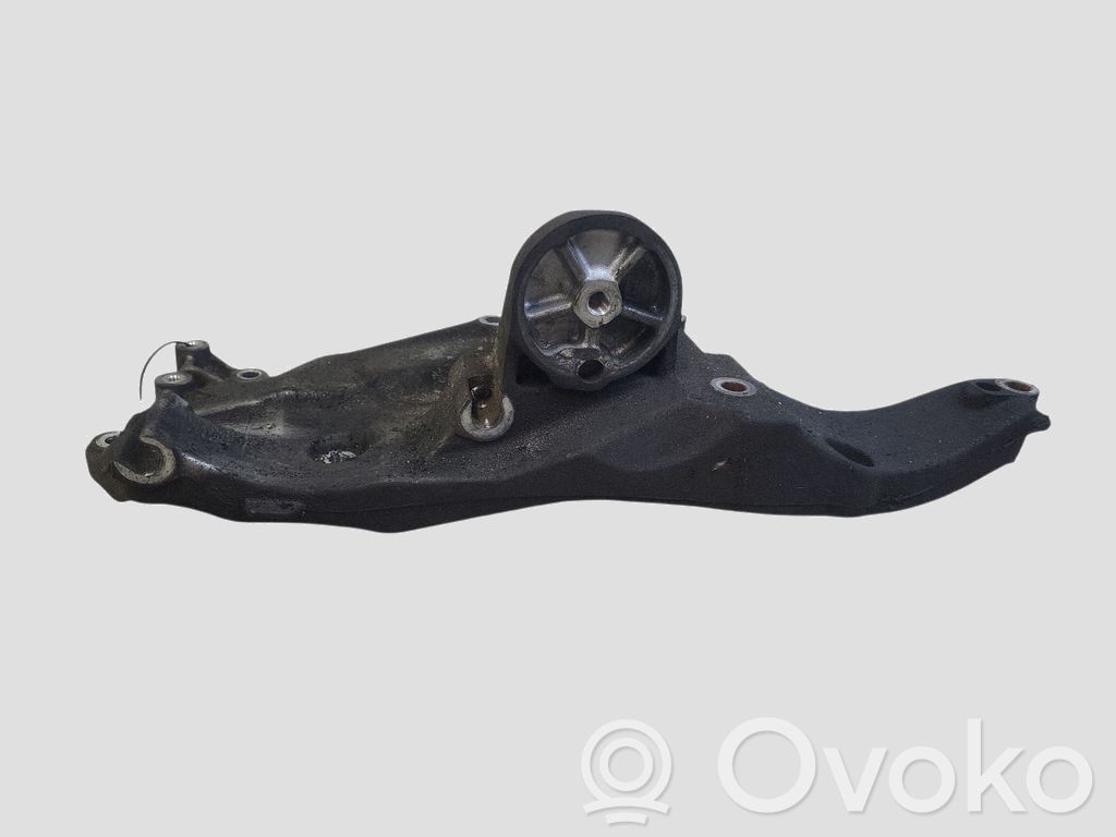 Ford Mondeo MK V Supporto del generatore/alternatore 