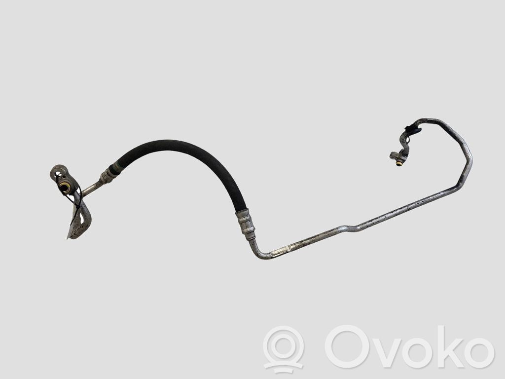BMW 3 E90 E91 Conductă/furtun aer condiționat (A/C) 