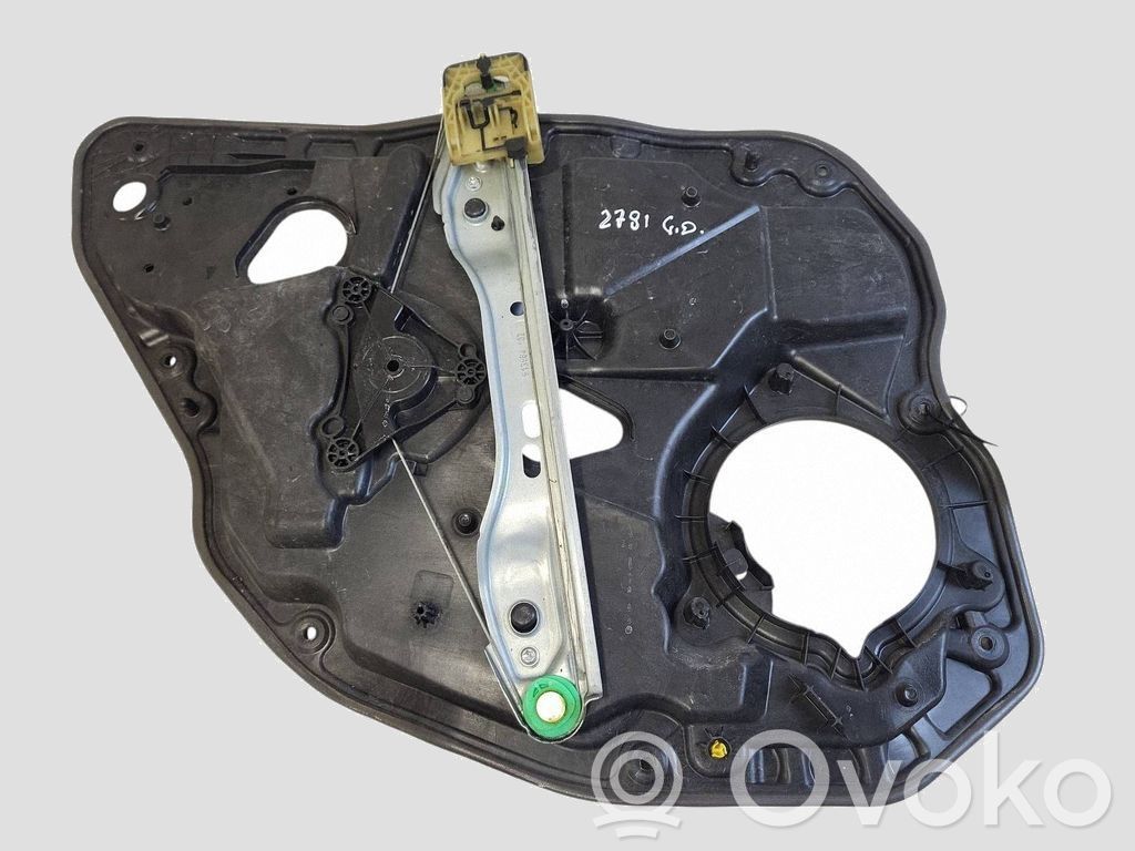 Volvo V70 Meccanismo di sollevamento del finestrino posteriore senza motorino 